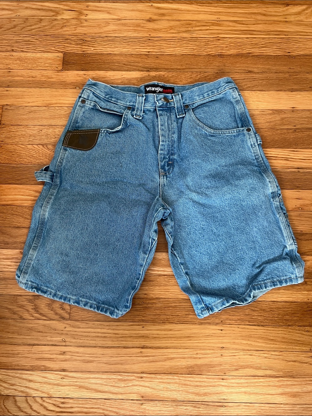 Wrangler Men's Light Blue Denim Carpenter Shorts with Utility Pocket